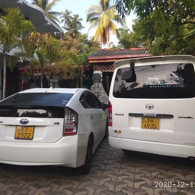 Awon Taxi & Tour Services Mirissa