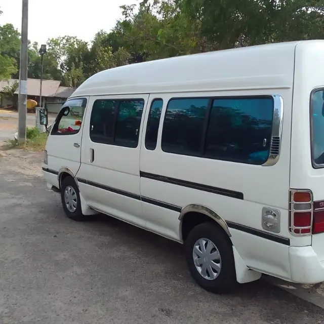Derana Cab