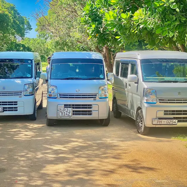 ROYAL RENT A CAR & SCOOTERS