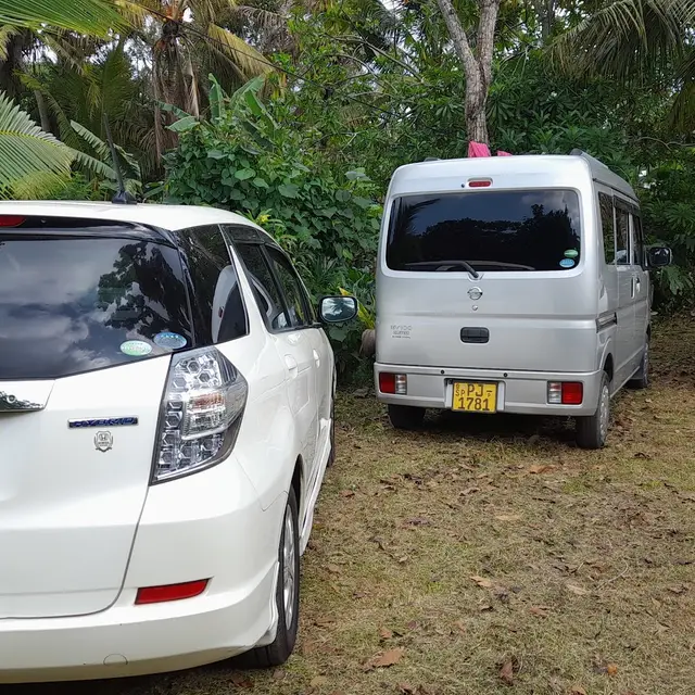 Sameera Tourist Taxi Service