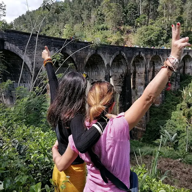 Sams Tours Lanka