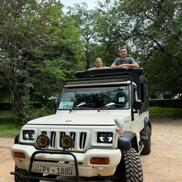 Shan Jeep Safari & Tours
