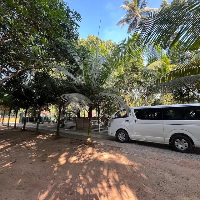 Sri Lanka Driver Car Rent