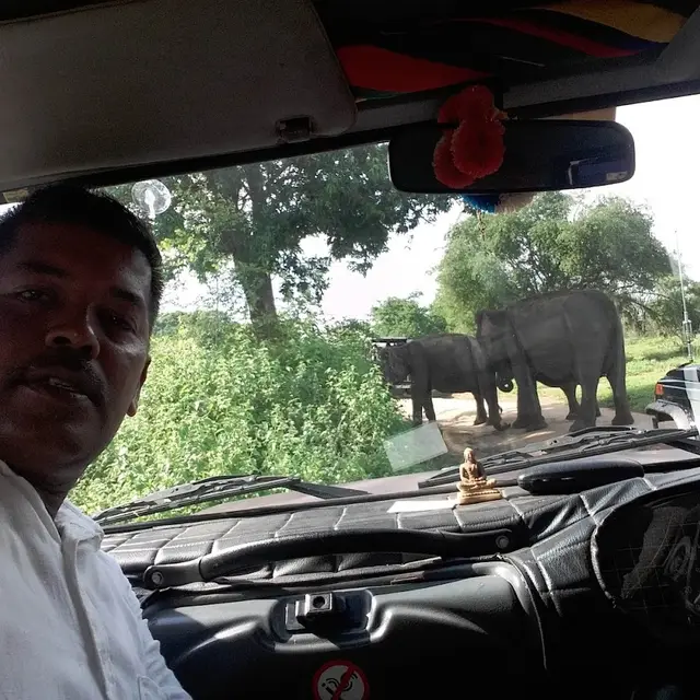 Sri Lanka Monti Tours