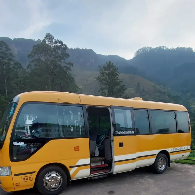 Sri Lanka Tours/Taxi with Jayan