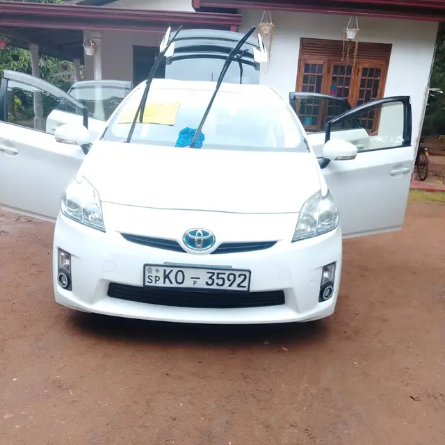Weligama Taxi by Weere